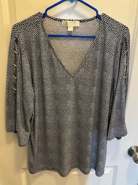 Michael Kors Navy and White V-Neck Tunic with Gold Accent